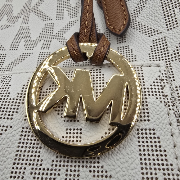 Michael Kors White and Brown Tote Bag - Picture 14 of 16